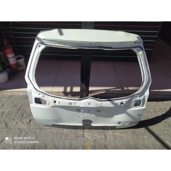 Tampa Porta Mala Traseiro Yaris Hatch 2017 A 2022 Branco