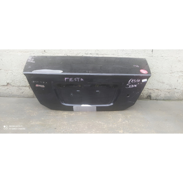 Tampa Porta Mala Traseiro Fiesta Sedan 2003 2004 2005 A 2013 - Preto