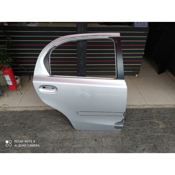 Porta Traseira Direita Etios Hatch 2013 A 2022 Traseira Direito Prata