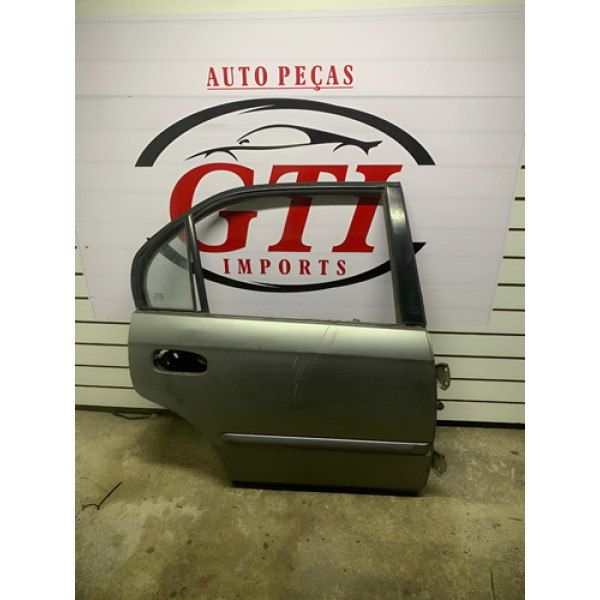 Porta Traseira Direita Toyota Corolla 99 00* Direita Traseira Dourado-escuro