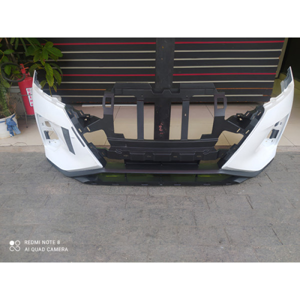Parachoque Dianteiro Nissan Kicks 2022 2023 2024 Branco