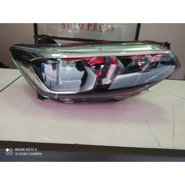 Farol Direito Chevrolet Tracker Manual 2020 A 2024 Direito/passageiro