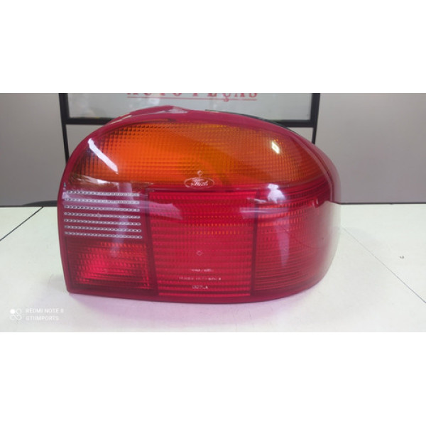 Lanterna Traseira Direita Mondeo Hatch Tricolor 1993/1995 Direito Vermelho
