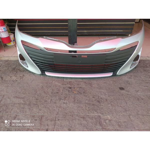 Parachoque Dianteiro Toyota Yaris 2017 A 2022 Prateado