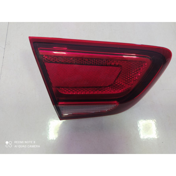 Lanterna Tampa Traseira Esquerda Cobalt 2017 A 2020 Esquerdo/motorista Vermelho