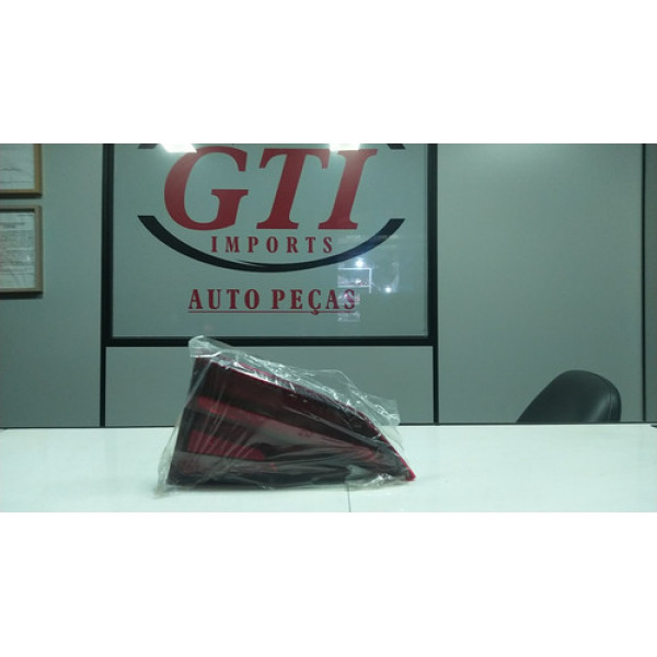 Lanterna Tampa Traseira Esquerda Vw Virtus 2017 2018 A 2022