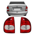 Lanterna Traseira Direita Corsa Sedan Cristal 2000 2010 Direito Vermelho