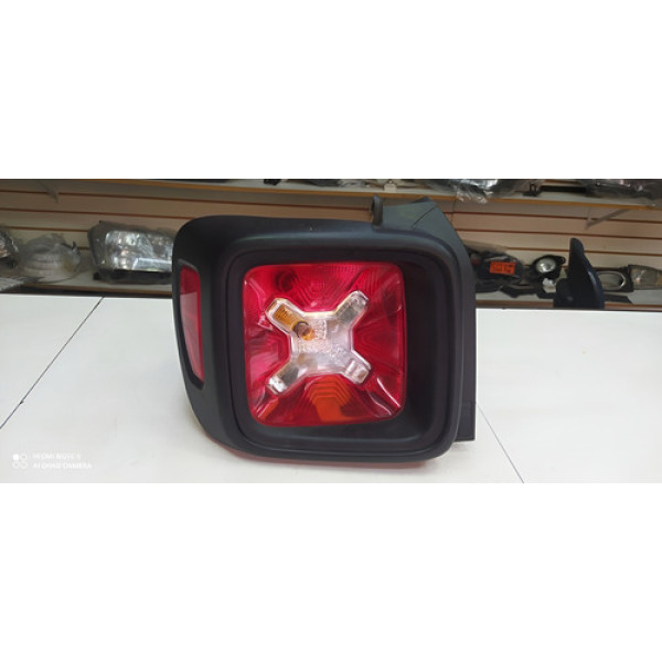 Lanterna Traseira Esquerda Jeep Renegade 2015 2016 2017/ 20 Esquerdo Vermelho