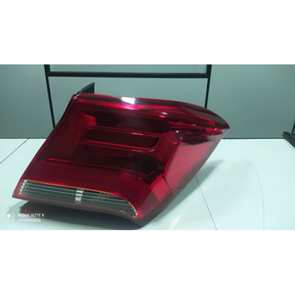 Lanterna Traseira Direita Chevrolet Prisma 2017 2018 2019 Direito/passageiro Vermelho