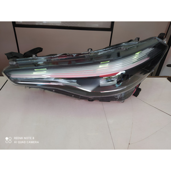 Farol Esquerdo Corolla Cross 2021 2022 2023 Cinza Esquerdo/motorista