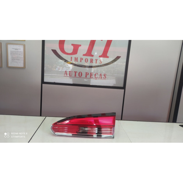 Lanterna Tampa Traseira Direita Corolla Cross 2020 A 23 Led