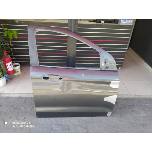 Porta Dianteira Direita Ford Ka 2015 2016 2017 2018 A 2021 Dianteira Direito Cinza-escuro
