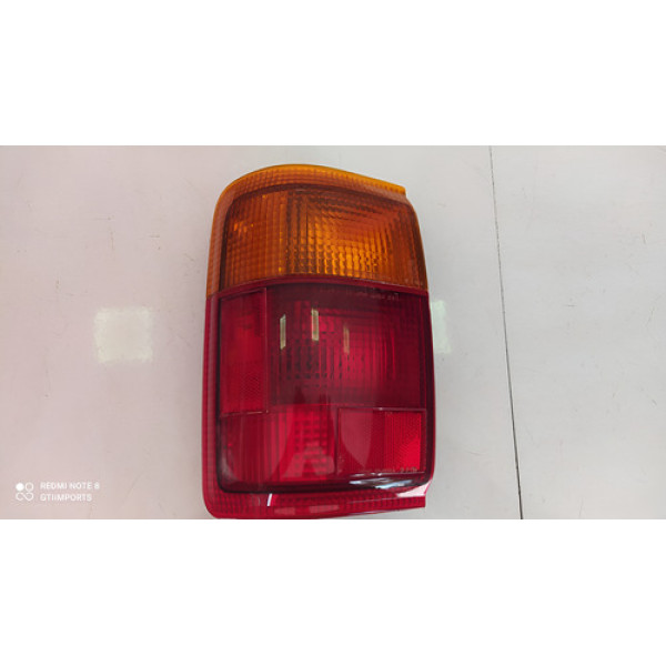 Lanterna Traseira Esquerda Toyota Hilux 1993 1994 1995  Esquerdo Vermelho