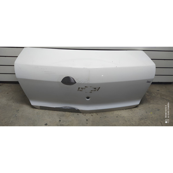 Tampa Porta Mala Trazeiro Gm Cobalt 2013 2014 2015 Branco