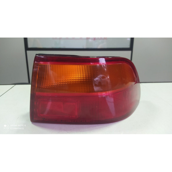 Lanterna Traseira Direita Civic Sedan 1992 1993 1994 1995 Direito Vermelho