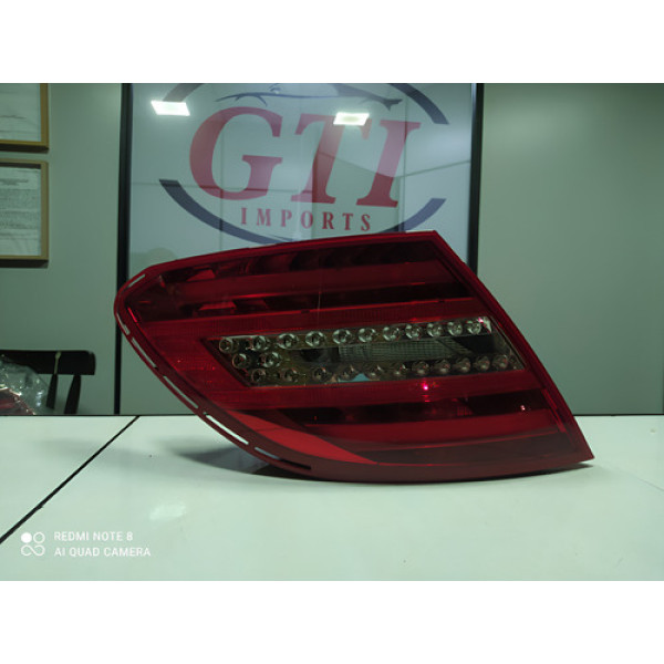 Lanterna Traseira Esquerda Mercedes C180 C200 2012 A 2014 Esquerdo Vermelho