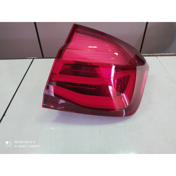 Lanterna Traseira Direita Bmw 318i 320i 2016 A 2018 Direito/passageiro Vermelho