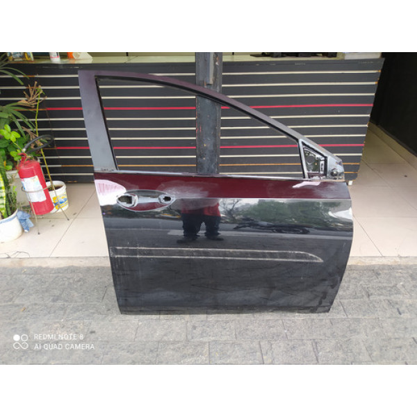 Porta Dianteira Direita Chevrolet Onix 2020 A 2026 Preto Direita Dianteira