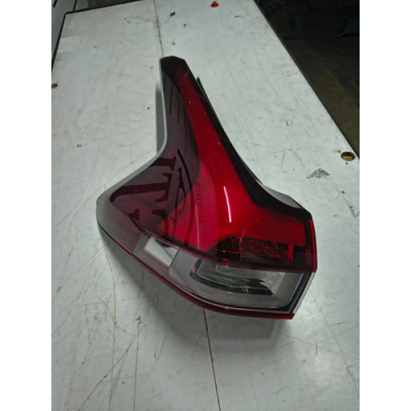 Lanterna Traseira Esquerda Mitsubishi Eclipse Cross 23 25 Esquerdo/motorista Vermelho