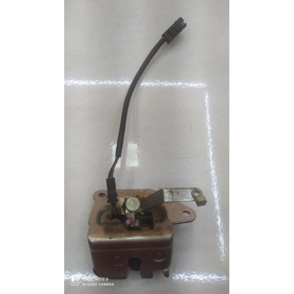 Trava Porta Mala Traseiro Siena 2009 2010 Original