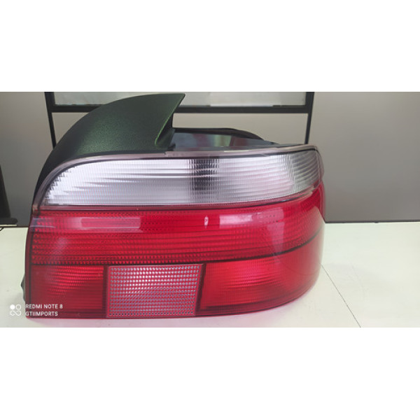 Lanterna Traseira Direita Bmw 530/540 Bicolor 1995 A 2003 Direito Vermelho