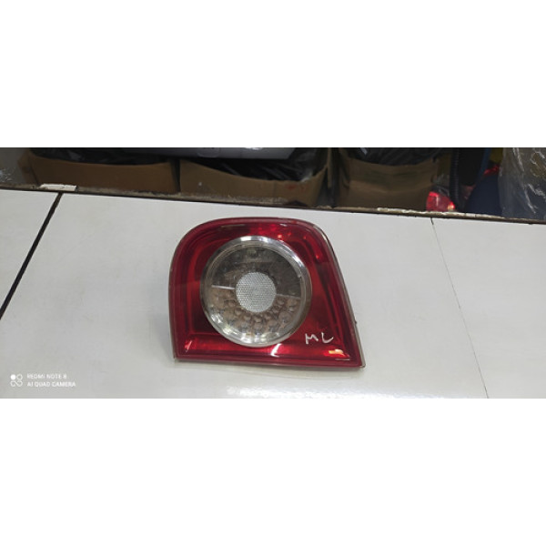 Lanterna Tampa Traseira Direita Golf 2007 08 09 10 11 12 13  Direito Branco
