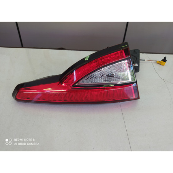 Lanterna Tampa Traseira Esquerda Argo 2018 A 2024 Vermelho Esquerdo/motorista