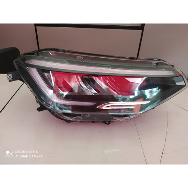 Farol Direito Volkswagen Nívus Virtus 2020 A 2024 Direito/passageiro