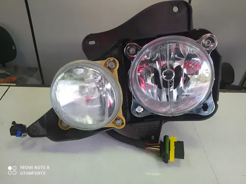 Farol Accelo Mercedes 715 815 915 Novo Original Esquerdo